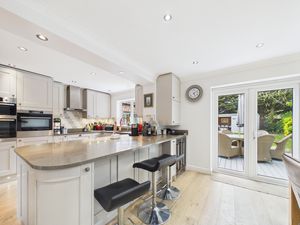 Photo 11- click for photo gallery